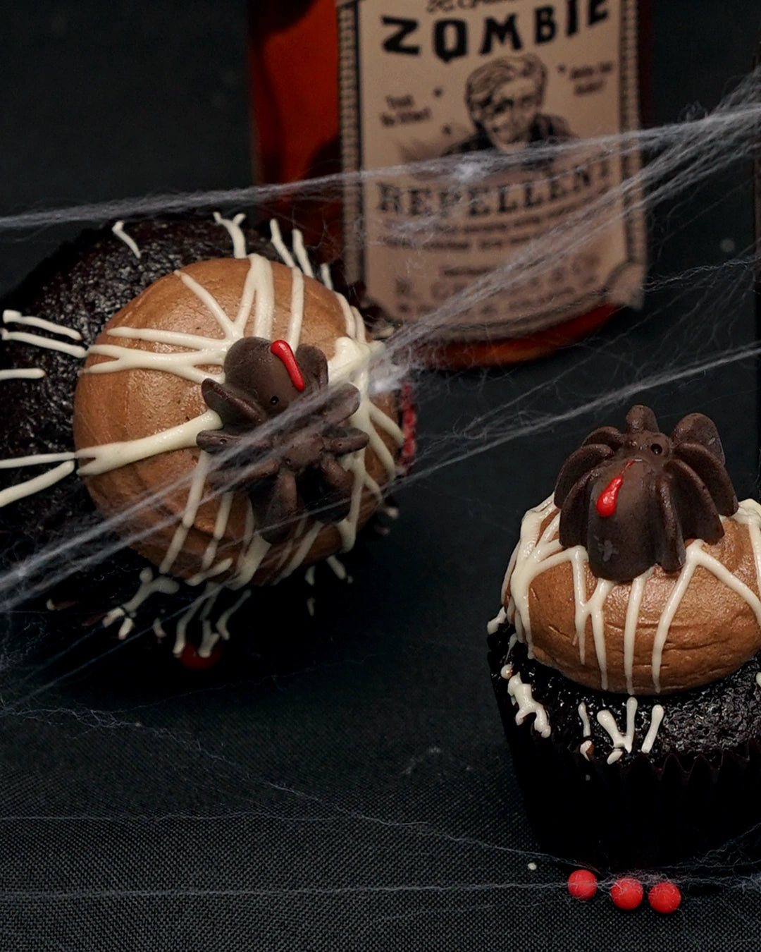 15 Halloween Mini Cupcake Gift Box