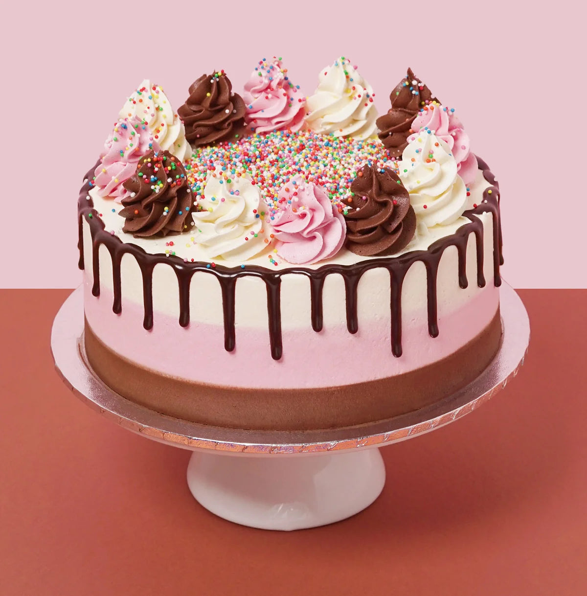 Neapolitan Birthday Cake - Cupcake Central