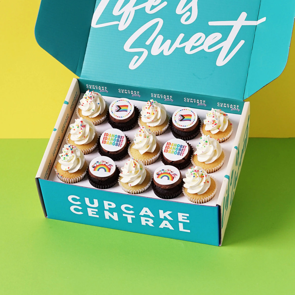 15 IDAHOBIT Mini Cupcake Gift Box (VEGAN) - Cupcake Central