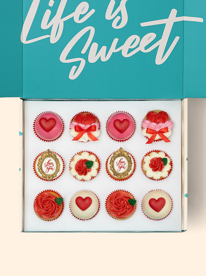 12 Valentine's Day Vintage Gift Box