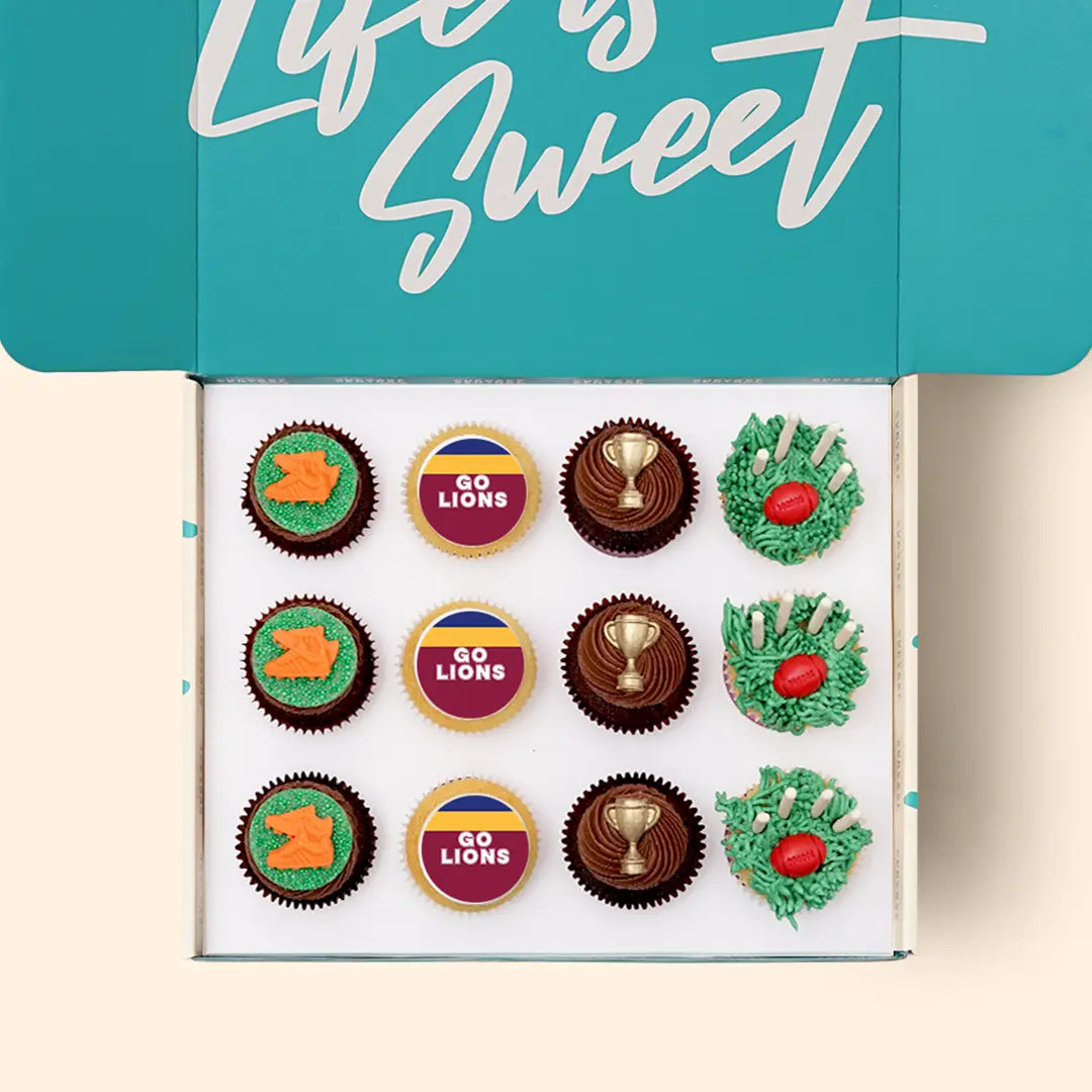 12 x GO LIONS Footy Cupcake Gift Box