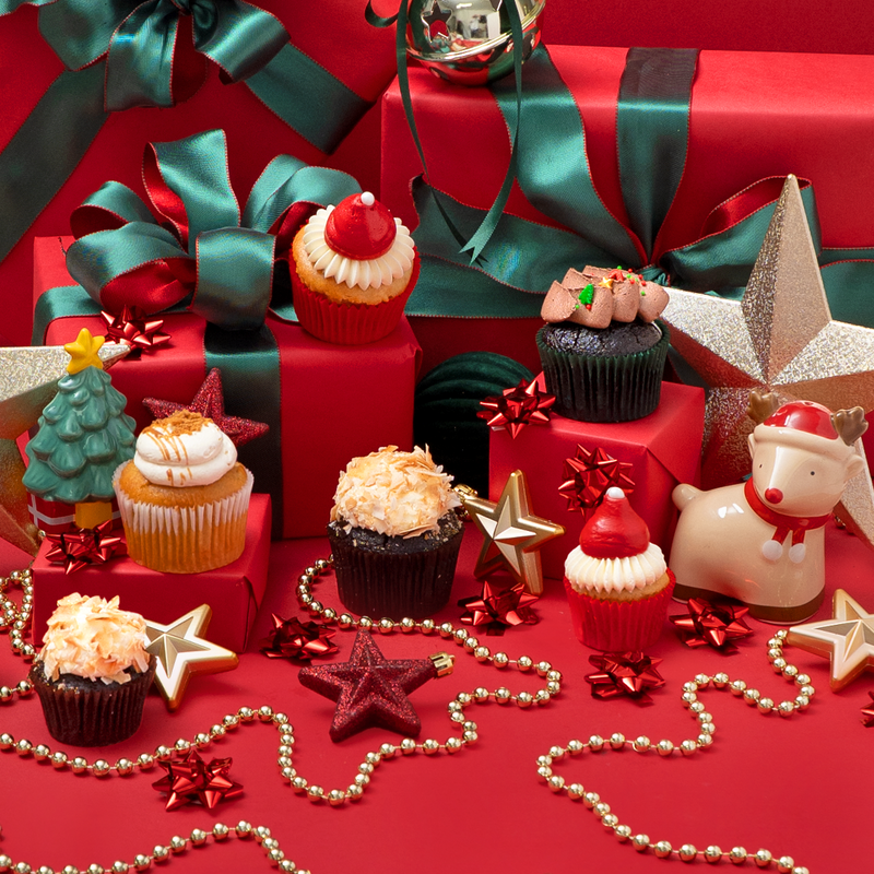 15 Christmas Mini Cupcakes Gift Box (VEGAN)