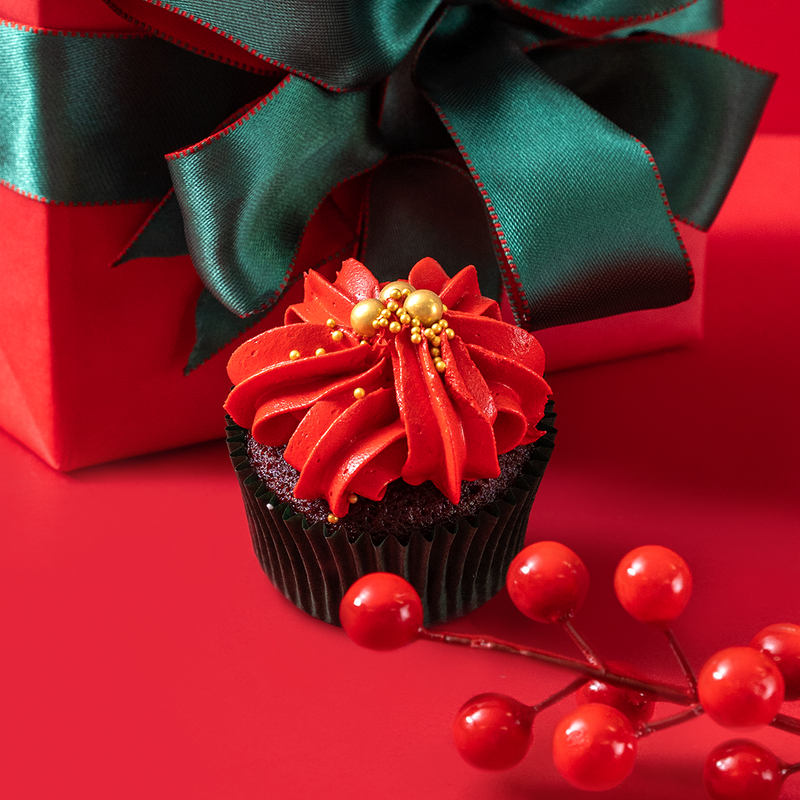 15 Christmas Mini Cupcakes Gift Box (GF)