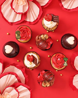 12 Valentine's Day Sweetest Date Gift Box