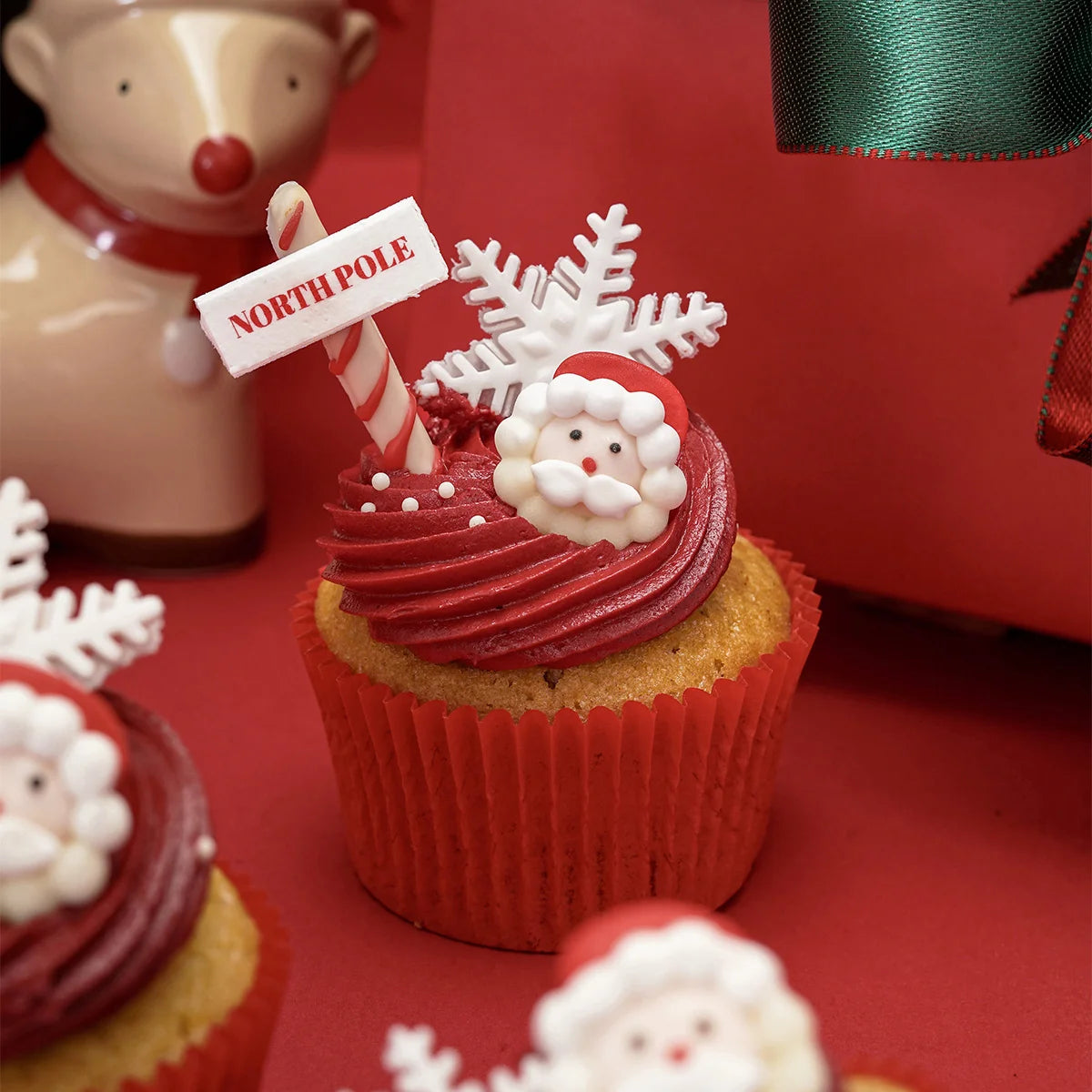 12 Christmas Cupcakes Gift Box -  Cupcake Central