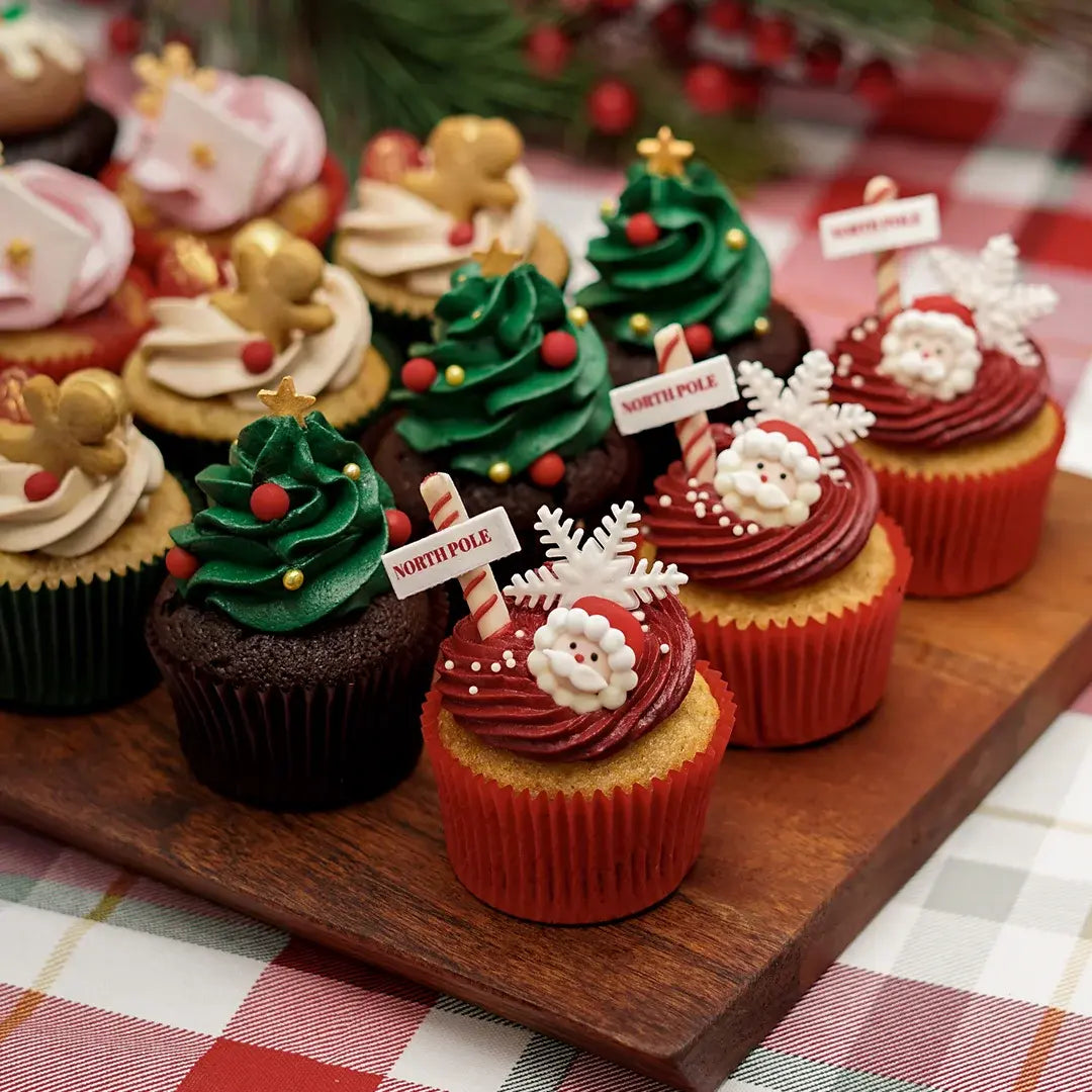 12 Christmas Cupcakes Gift Box -  Cupcake Central