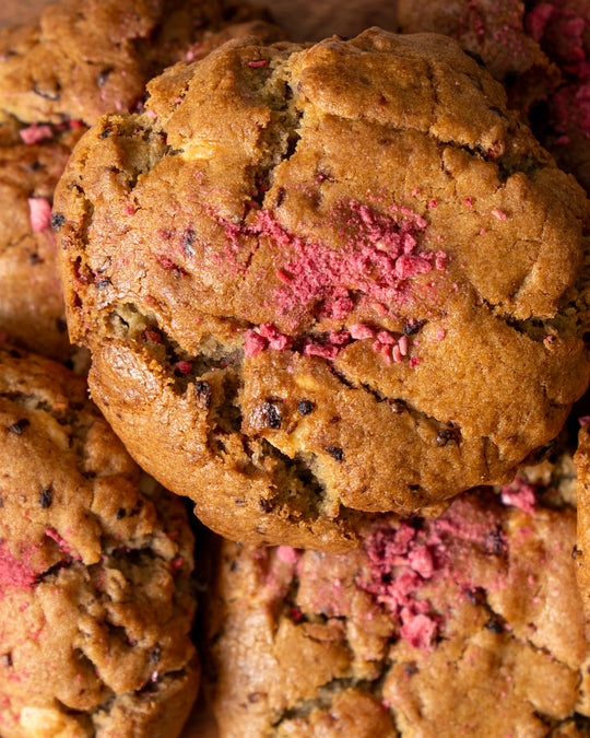 6 Raspberry White Chocolate Cookie Gift Box