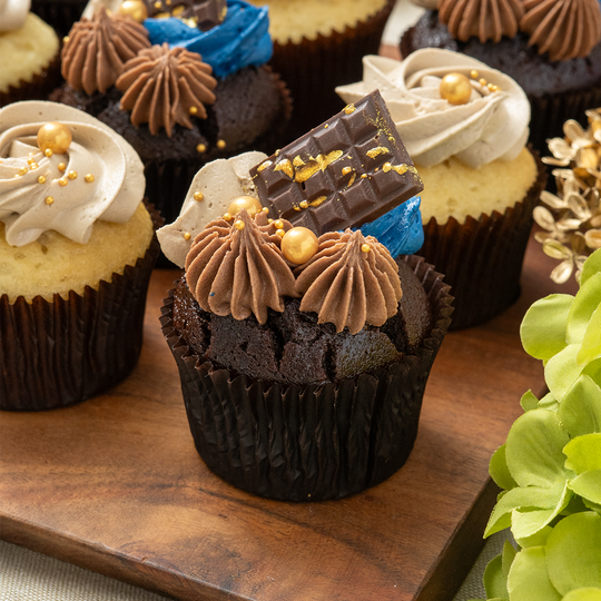 12 Father's Day Cupcake Gift Box - (V)