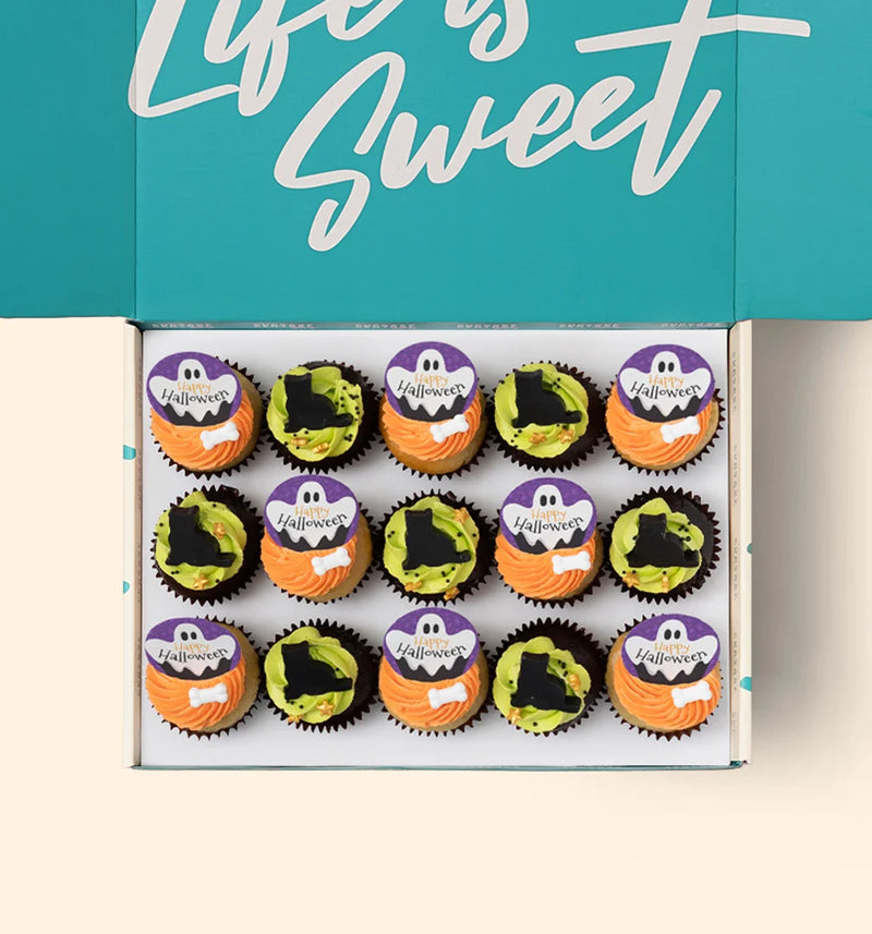 15 Halloween Mini Cupcake Gift Box - (V)
