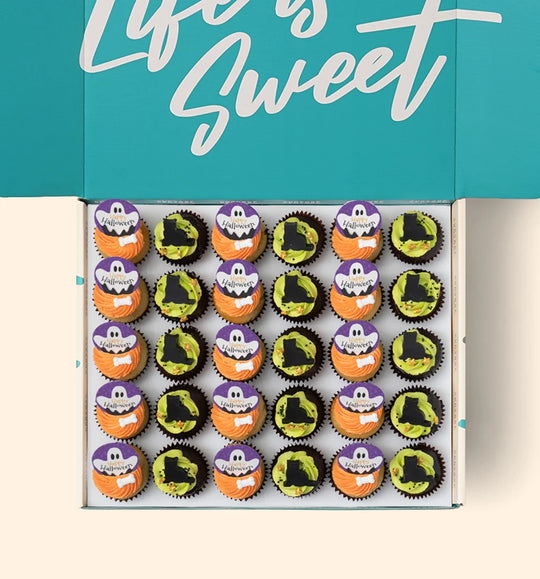 30 Halloween Mini Cupcake Gift Box - (V)