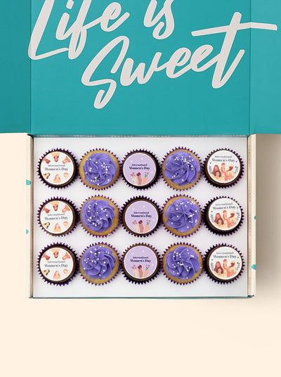 15 International Women's Day Mini Cupcake Gift Box