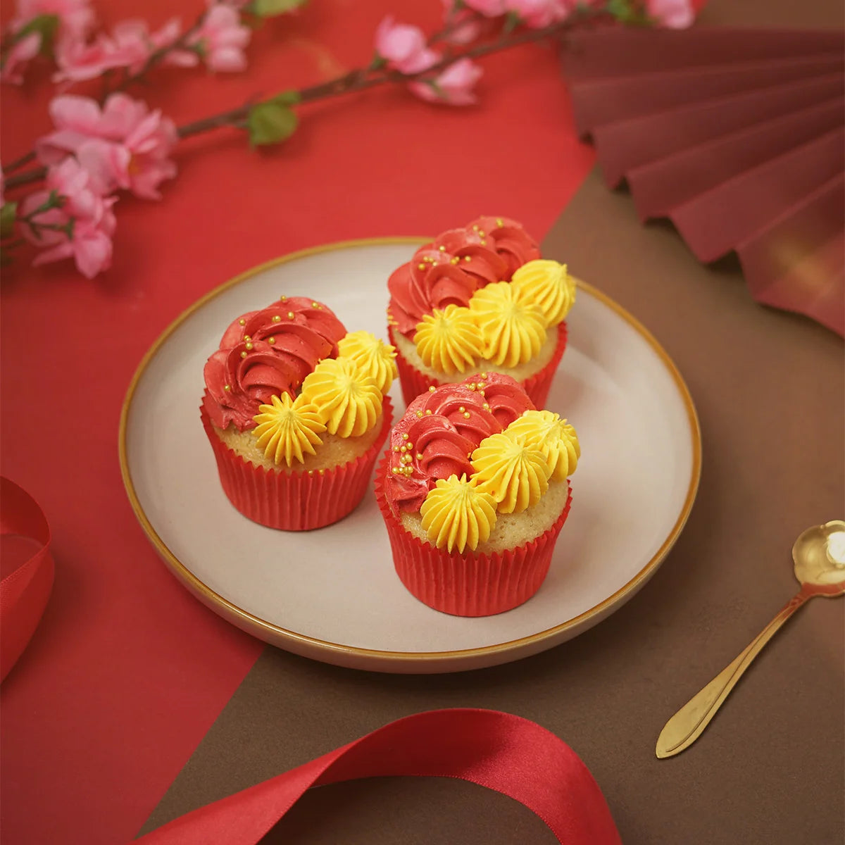 Lunar New Year Cupcake Gift Box