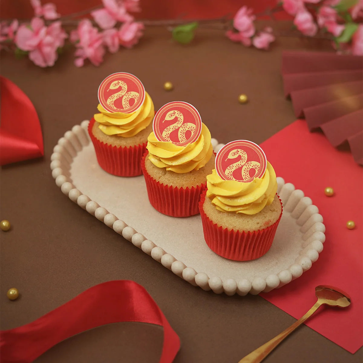 Lunar New Year Cupcake Gift Box