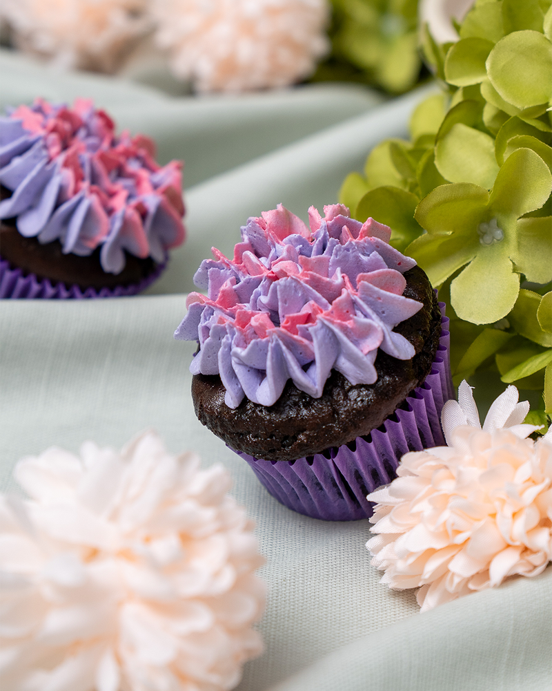 12 Mother's Day Cupcake Gift Box - (V)