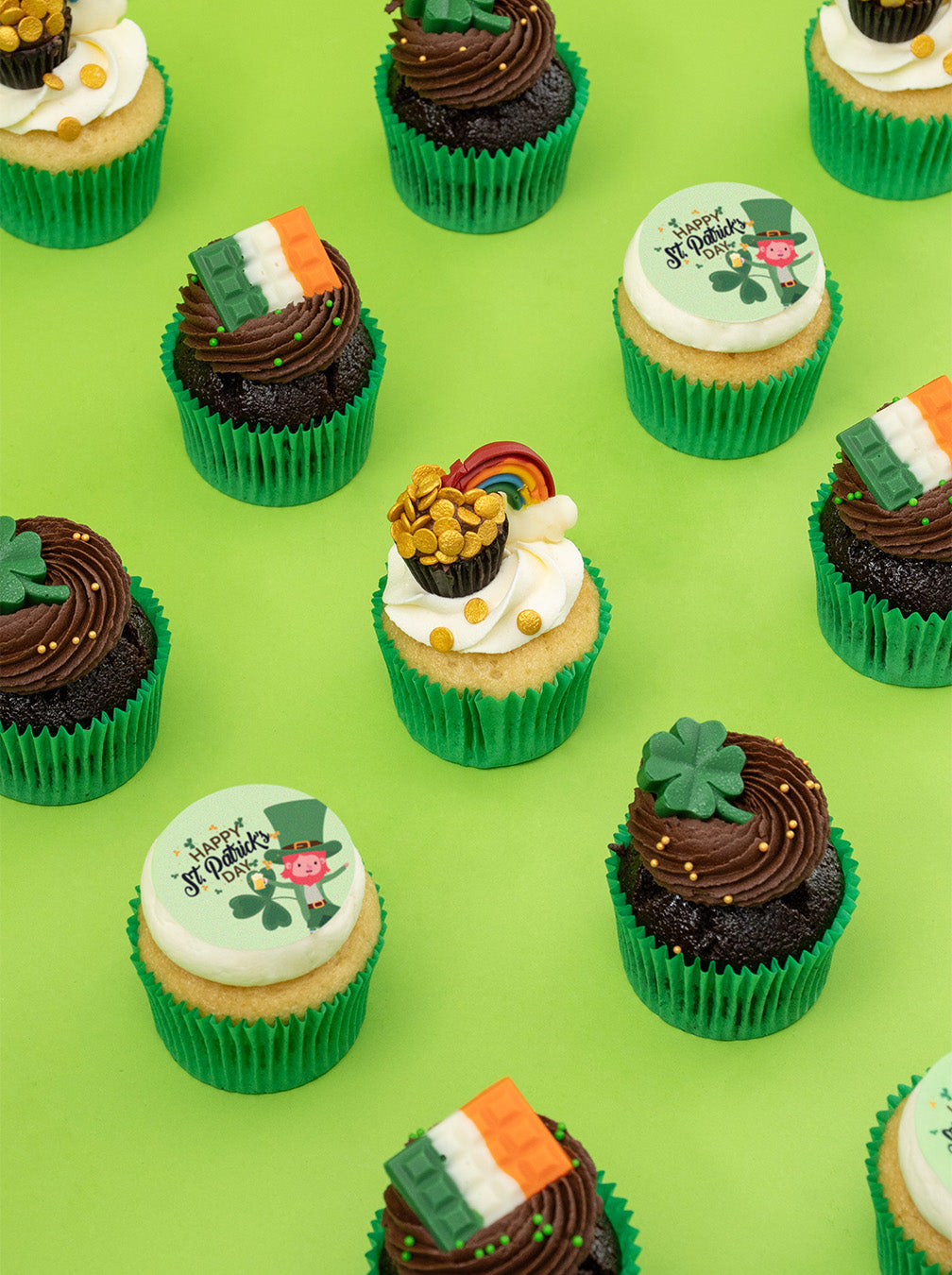 12 St Patrick's Day Cupcake Gift Box