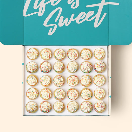 30 Birthday Cake Mini Cupcake Gift Box