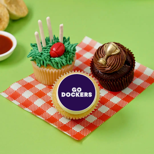 12 x GO DOCKERS Footy Cupcake Gift Box -  Cupcake Central